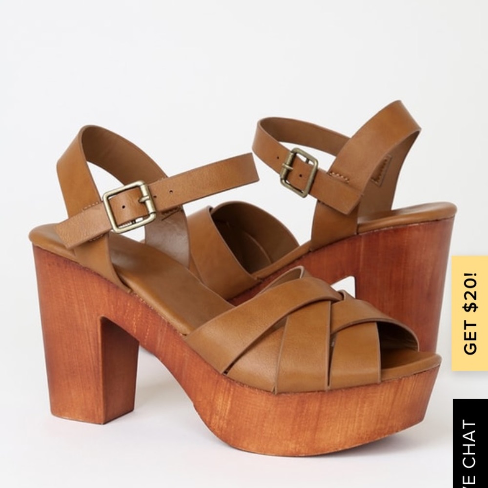 Lulu’s Wooden Sandles
